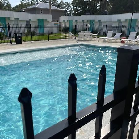 Gulf Shores Getaway Steps Away From The Pool! Luaran gambar